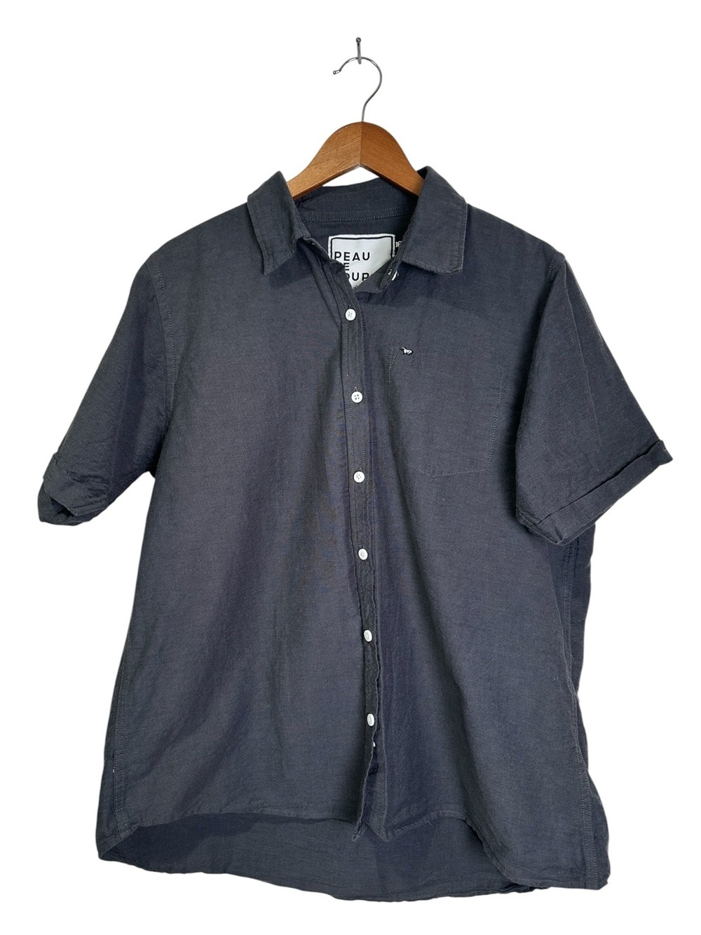 Peau De Loup Women’s Size 16 Charcoal Short Sleeve Button Shirt